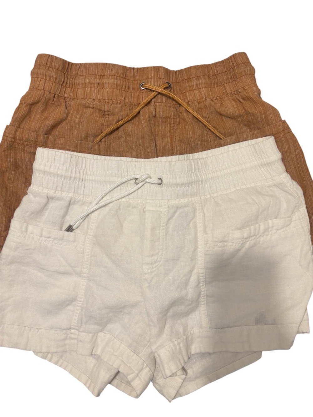 2 Pairs of Athleta Cabo Linen 4" Shorts Size 8 White & Tan